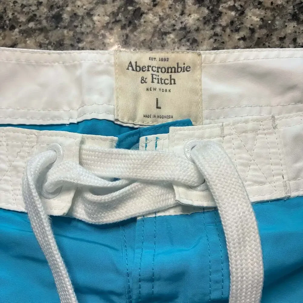 Abercrombie & Fitch Men's Blue Board Shorts with White Trim